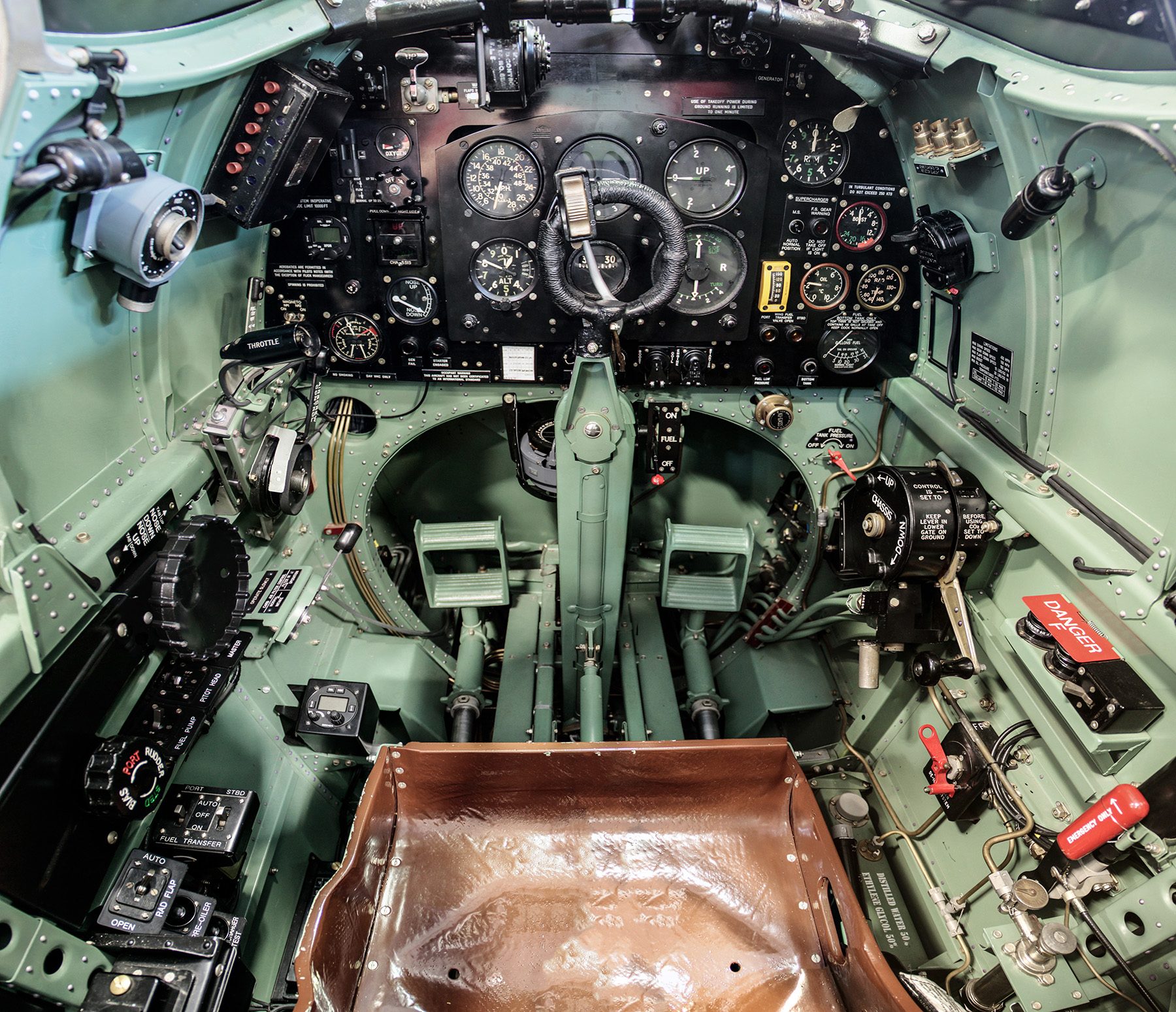 Spitfire Mk 1 Cockpit In The Spitfire Mk I Cockpit YXYKU Spitfire Mk 1 Cockpit In The Spitfire Mk I Cockpit YXYKU