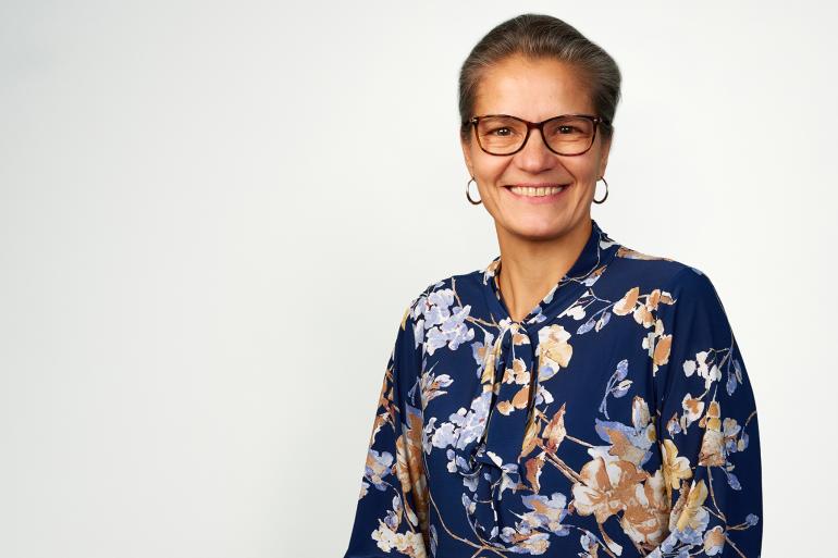 Portrait photo of Lise Schmidt Aagesen, Secretary of IEC TC 29